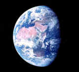 La Terra vista dallo spazio (fonte: NASA) - clicca per ingrandire